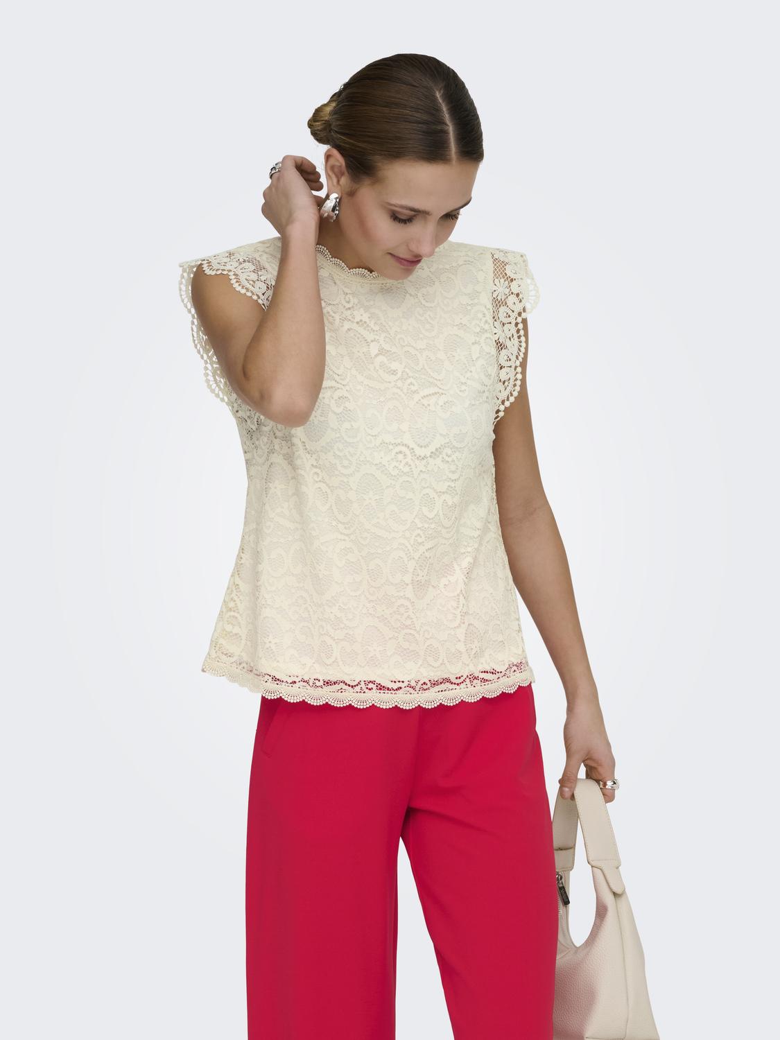 model_shot-front